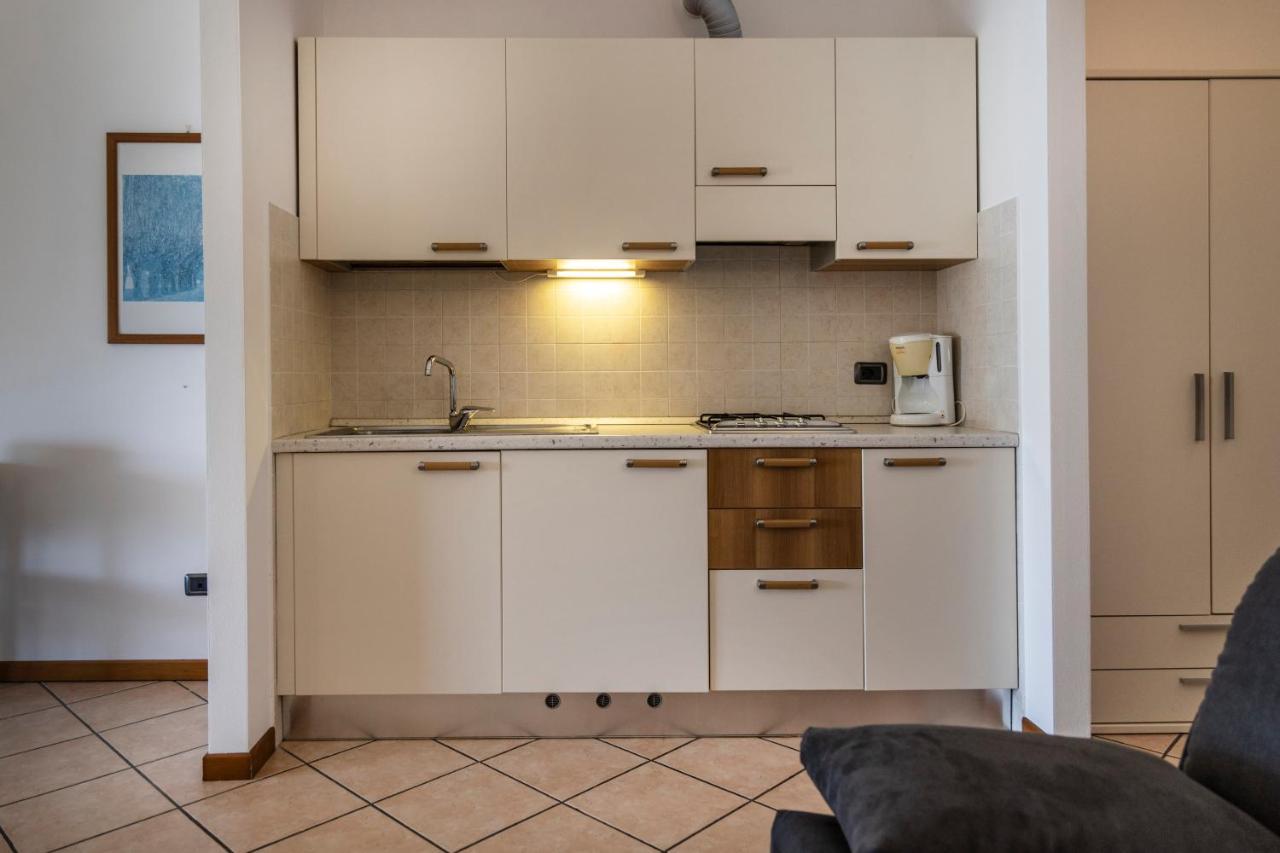 Residence Villa Al Lido ブレンゾーネ エクステリア 写真