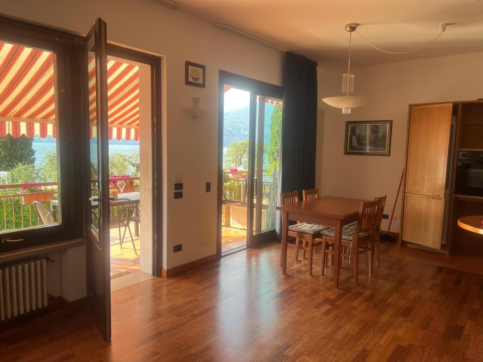 Residence Villa Al Lido ブレンゾーネ エクステリア 写真