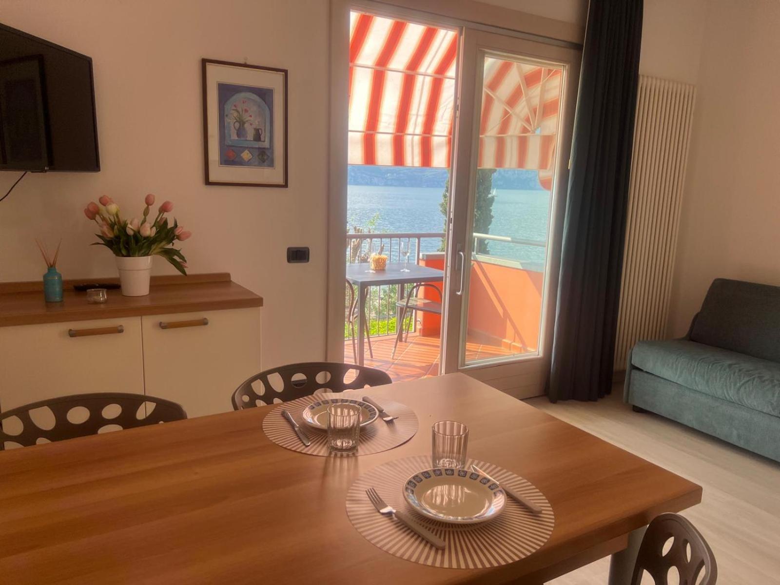 Residence Villa Al Lido ブレンゾーネ エクステリア 写真